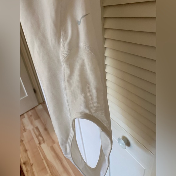 Nike bodysuit - Picture 4 of 5